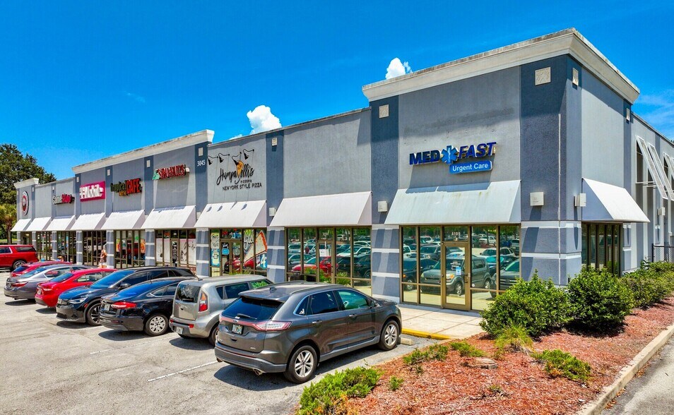 3065 Columbia Blvd, Titusville, FL à louer - Photo de l’immeuble – Image 3 sur 6