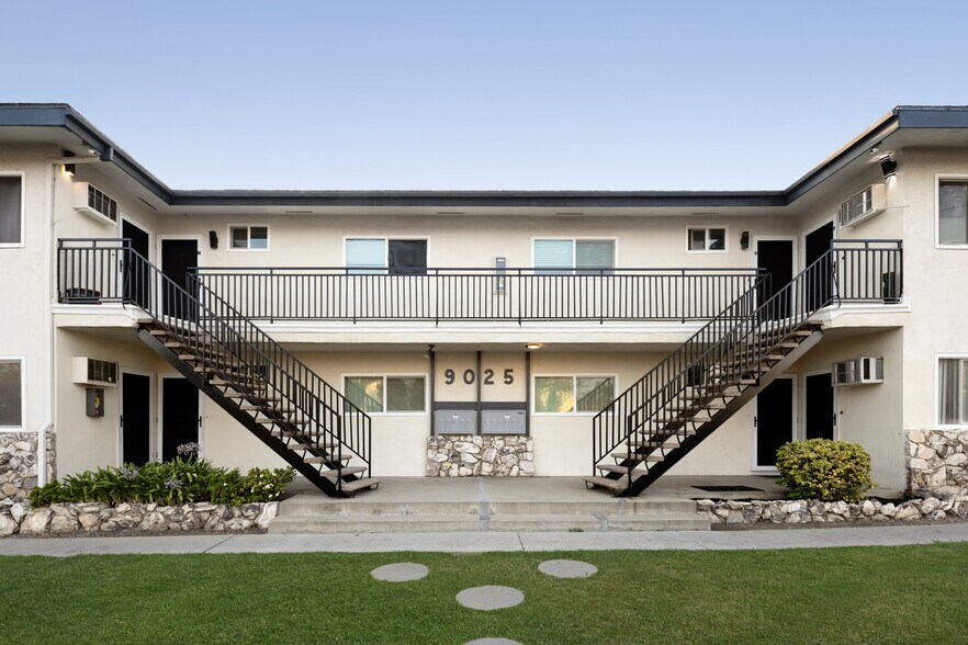 9025 Mills Ave, Whittier, CA à vendre - Photo de l’immeuble – Image 3 sur 10