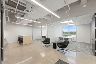 620 Newport Center Dr, Newport Beach, CA à louer Photo intérieure– Image 2 sur 5
