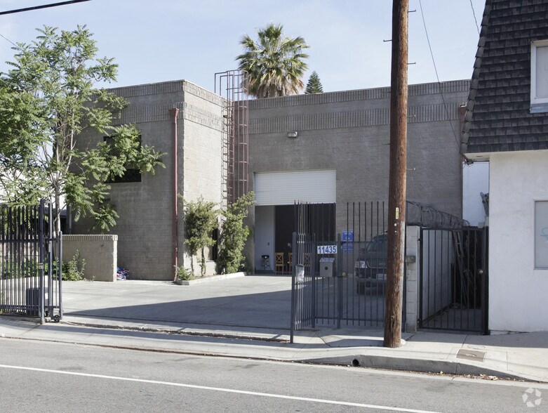 11435 Chandler Blvd, North Hollywood, CA à vendre - Photo principale – Image 1 sur 13