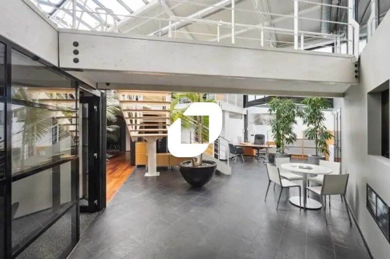 Bureau dans Courbevoie à louer - Photo de l’immeuble – Image 2 sur 13