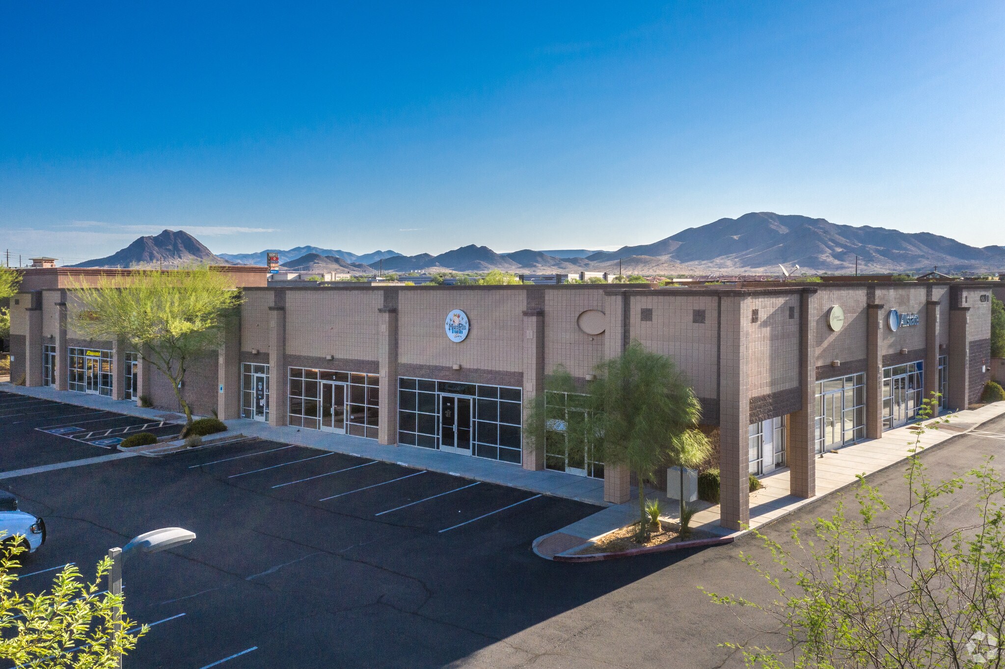 4220 W Opportunity Way, Phoenix, AZ à vendre Photo de l’immeuble– Image 1 sur 1