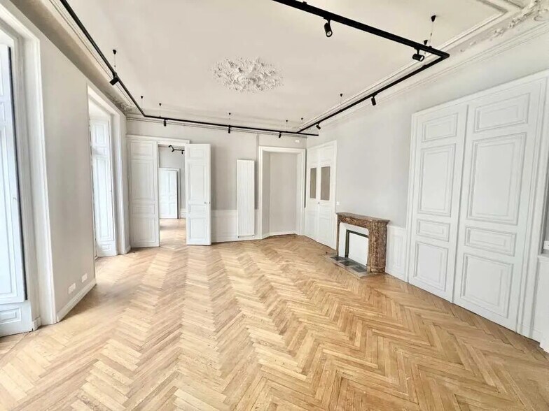 1 Rue Affre, Nantes à vendre - Photo de l’immeuble – Image 2 sur 25