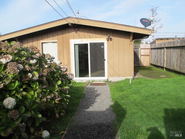 23800 N Highway 1, Fort Bragg, CA à vendre - Photo de l’immeuble – Image 3 sur 23