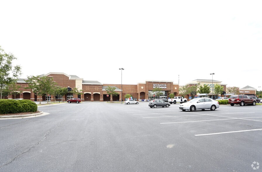 3210-3230 Evans St, Greenville, NC à louer - Photo principale – Image 2 sur 7