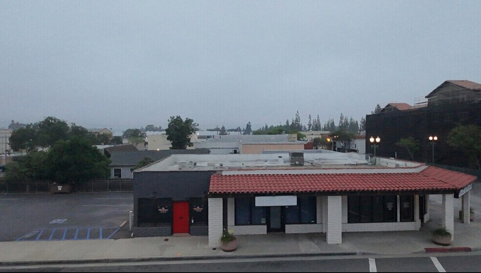 15866 Main St, La Puente, CA à vendre - Photo de l’immeuble – Image 1 sur 18