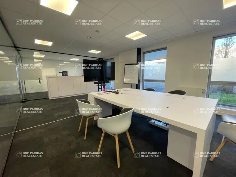 395 Rue Du Général De Gaulle, Marcq-en-Barœul à louer - Photo de l’immeuble – Image 2 sur 8