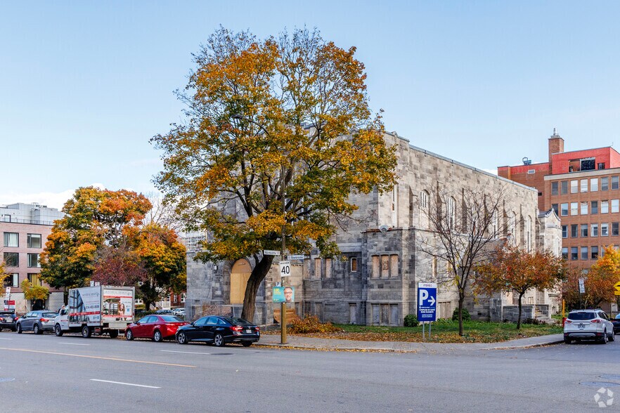 5220 Rue Sherbrooke O, Montréal, QC à vendre - Photo de l’immeuble – Image 2 sur 3