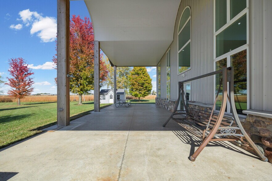 8796 S US Highway 231, Brookston, IN à vendre - Photo de l’immeuble – Image 2 sur 43