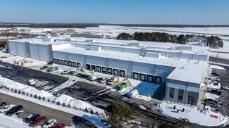 Plus de détails pour 2100 Smithtown Ave, Ronkonkoma, NY - Industriel/Logistique à louer