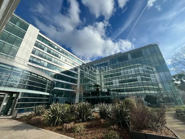 Plus de détails pour Bureau à louer