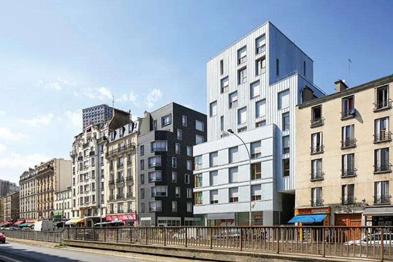 Local d’activités dans Aubervilliers à louer - Photo de l’immeuble – Image 3 sur 4