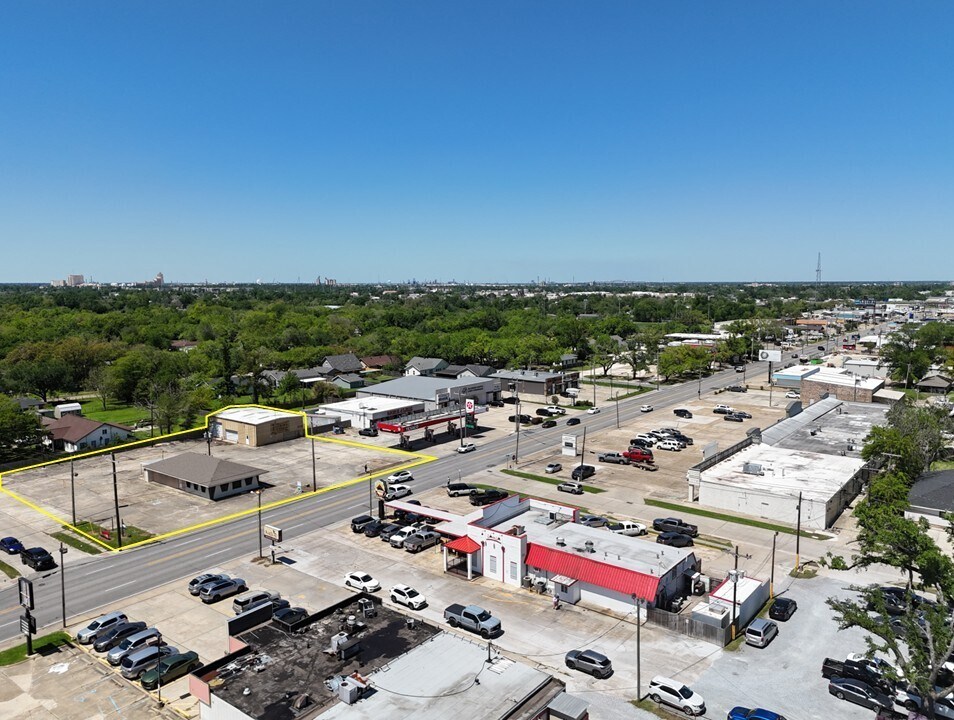 3840 Ryan st, Lake Charles, LA à louer Photo principale– Image 1 sur 6