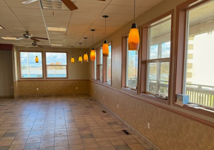 2615 E N St, Tacoma, WA à louer - Photo intérieure – Image 3 sur 7