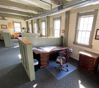 Plus de détails pour 30R Hampshire St, Methuen, MA - Bureau à louer