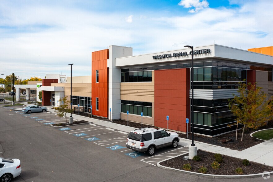 3702 S State St, South Salt Lake, UT à louer - Photo principale – Image 1 sur 4