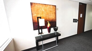 4545 Fuller Dr, Irving, TX à louer Photo intérieure– Image 1 sur 23