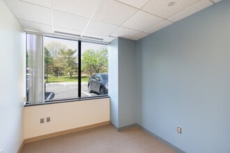 1800 Alexander Bell Dr, Reston, VA à louer Photo intérieure– Image 1 sur 5