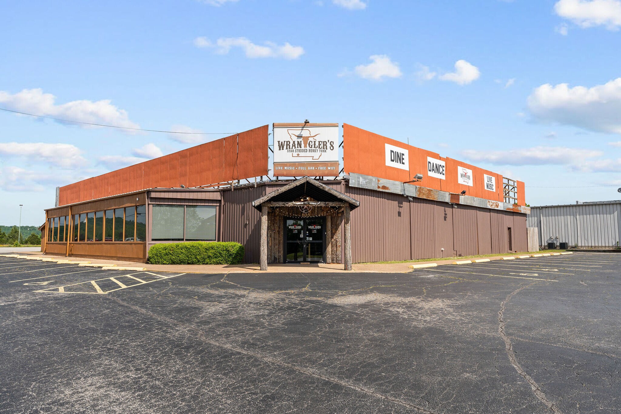 625 State Hwy 165, Branson, MO à vendre Photo principale– Image 1 sur 14