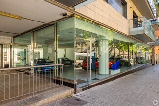 Plus de détails pour Local commercial à louer