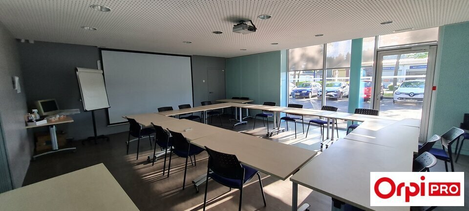 Bureau dans Trégueux à louer - Photo de l’immeuble – Image 2 sur 3