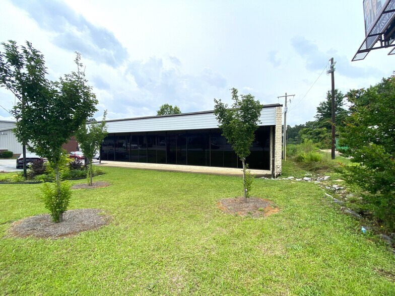 3514 Bush River Rd, Columbia, SC à vendre - Photo de l’immeuble – Image 2 sur 8