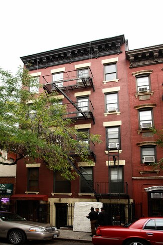 Plus de détails pour 457 W 50th St, New York, NY - Local commercial à louer