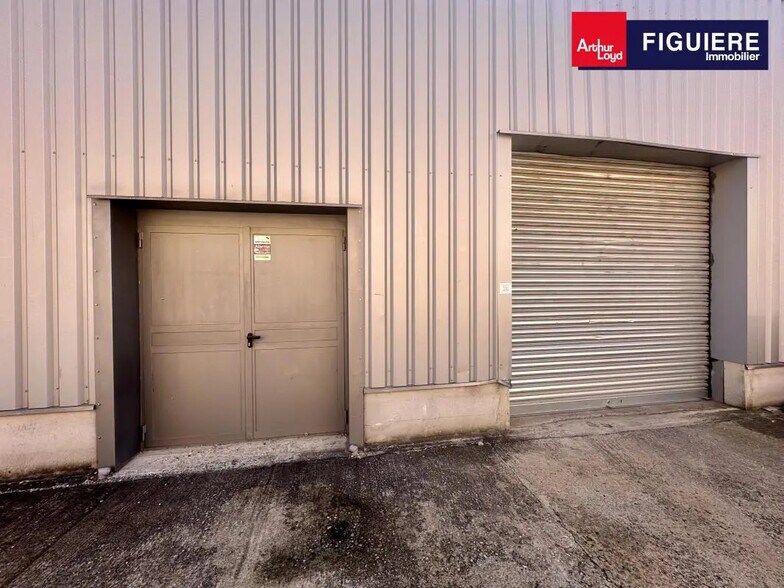 705 Avenue De L'Europe, Saint-Cannat à louer - Photo de l’immeuble – Image 2 sur 4