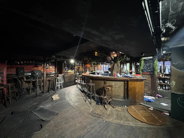 8 Rue De Lappe, Paris à louer - Photo intérieure – Image 2 sur 11