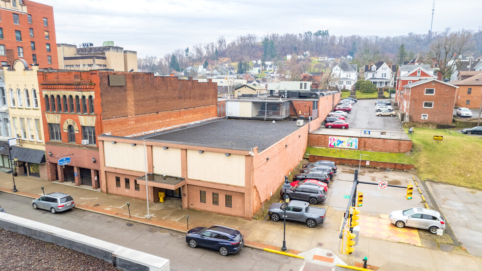 347 W Main St, Clarksburg, WV à vendre - Photo de l’immeuble – Image 1 sur 40