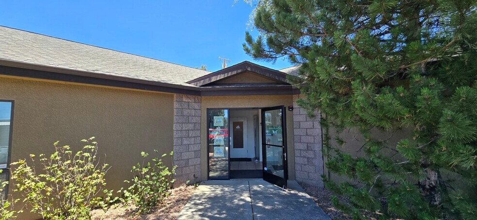 172 Merritt St, Prescott, AZ à louer - Photo de l’immeuble – Image 2 sur 11