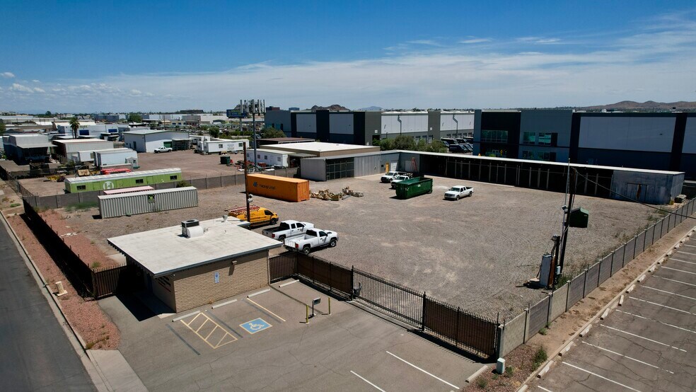 3901 E Winslow Ave, Phoenix, AZ à vendre - Photo de l’immeuble – Image 1 sur 4