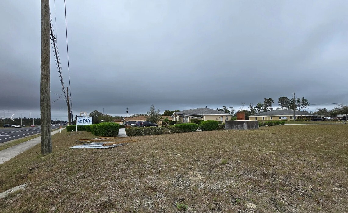 10177 Cortez Blvd, Brooksville, FL à vendre Photo de l’immeuble– Image 1 sur 6