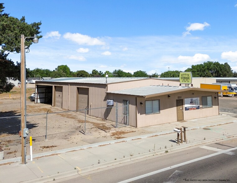 531 N Linder Rd, Meridian, ID à louer - Photo de l’immeuble – Image 1 sur 6