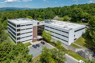 Plus de détails pour 877 South St, Pittsfield, MA - Différents types d’espaces à louer