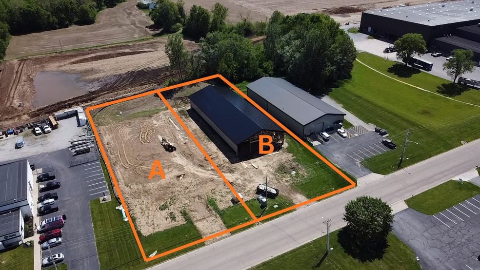 121 Fox Dr, Piqua, OH à louer - Photo principale – Image 1 sur 3