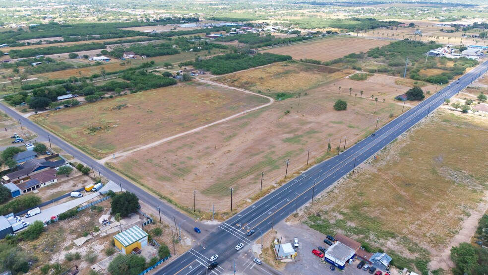 NE Corner of 3 Mile Line and Bentsen Palm Drive, Mission, TX à vendre - Photo de l’immeuble – Image 3 sur 8