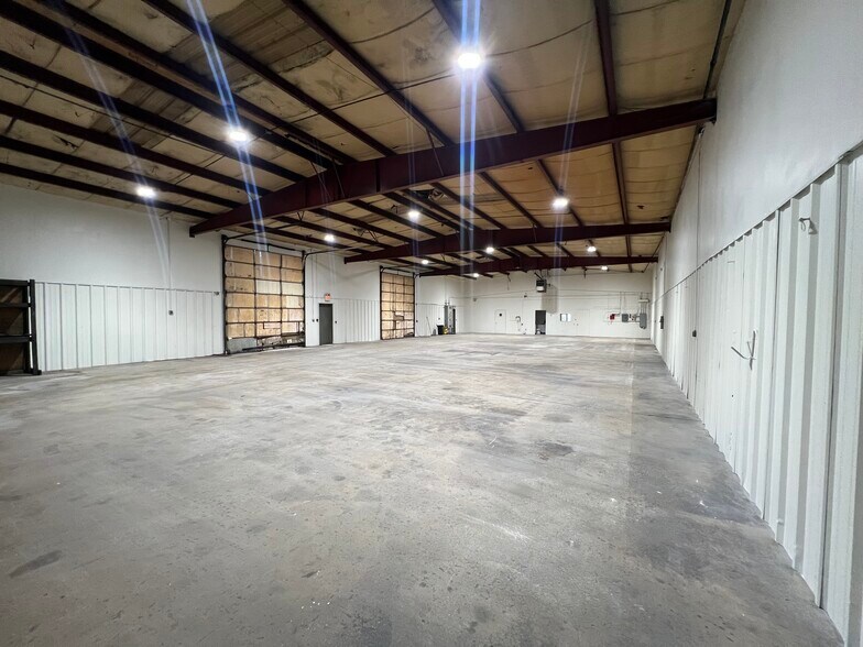 321 S Scott St, Oklahoma City, OK à louer - Photo de l’immeuble – Image 3 sur 7