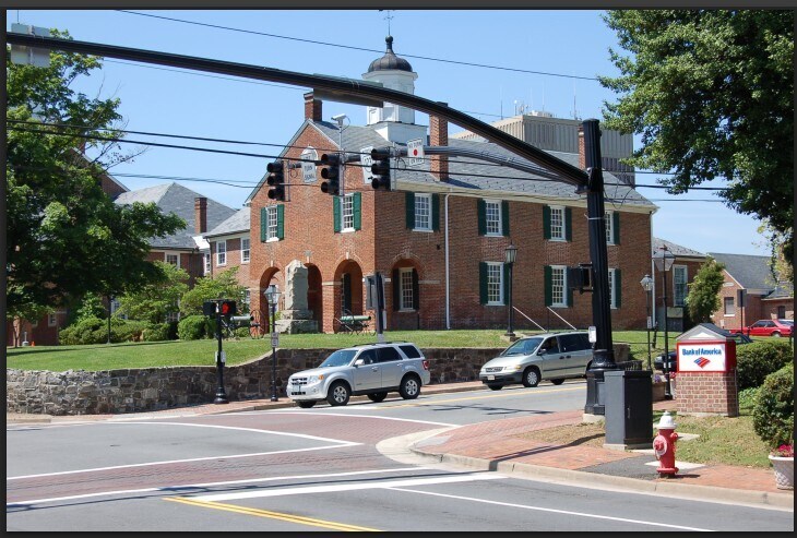 3989 Chain Bridge Rd, Fairfax, VA à vendre - Photo de l’immeuble – Image 3 sur 7