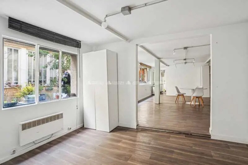 43 Rue De La Roquette, Paris à louer - Photo de l’immeuble – Image 2 sur 15