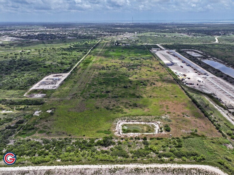 S Avenue B, Ingleside, TX à vendre - Photo de l’immeuble – Image 3 sur 4