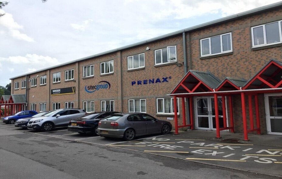 Watercombe Park, Yeovil à vendre - Photo de l’immeuble – Image 2 sur 5