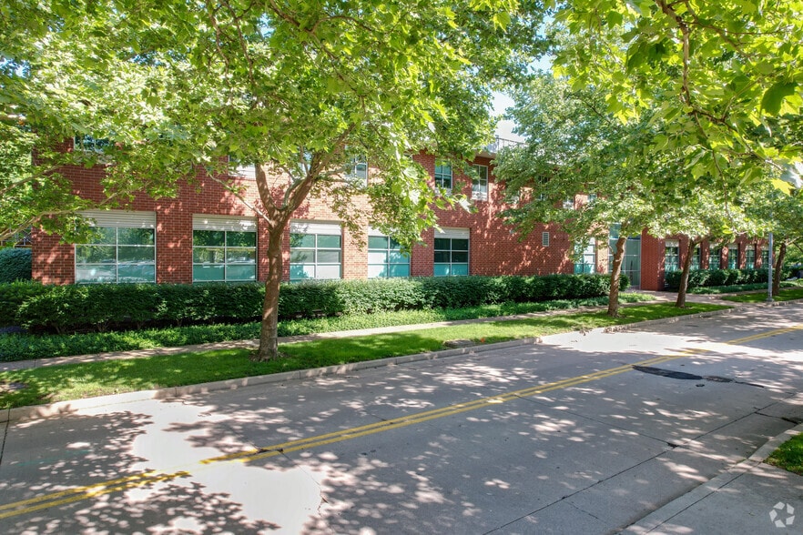 700 Waterfront Dr, Pittsburgh, PA à vendre - Photo principale – Image 1 sur 5