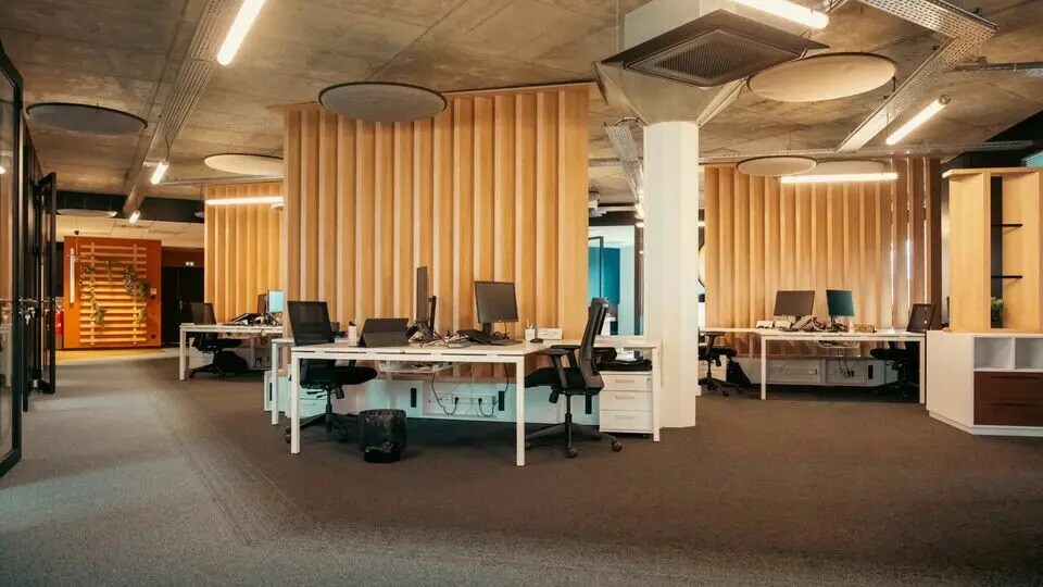 Bureau dans Saint-Contest à louer Photo de l’immeuble– Image 1 sur 16