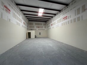 9224 130th Ave, Largo, FL à louer Photo intérieure– Image 2 sur 7