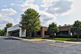 Plus de détails pour 27475 Ferry Rd, Warrenville, IL - Coworking à louer