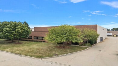 44837 Morley Dr, Clinton Township, MI à vendre Photo intérieure– Image 1 sur 1