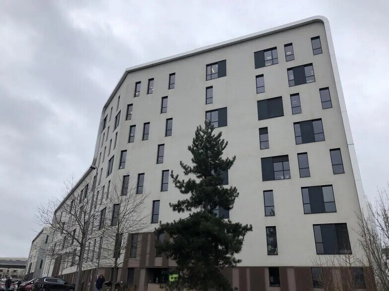 Bureau dans Cesson-Sévigné à louer - Photo de l’immeuble – Image 2 sur 8
