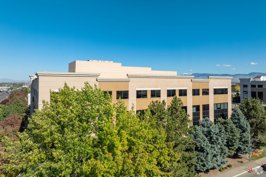 3277 E Louise Dr, Meridian, ID à louer - Photo de l’immeuble – Image 2 sur 4