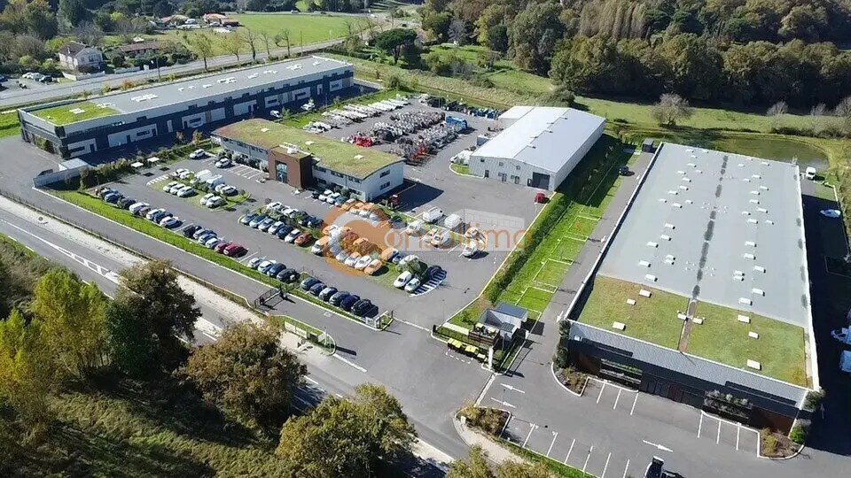 Local d'activités dans Salleboeuf à vendre - Aérien – Image 1 sur 3